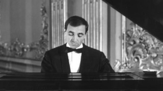 Shoot the Piano Player